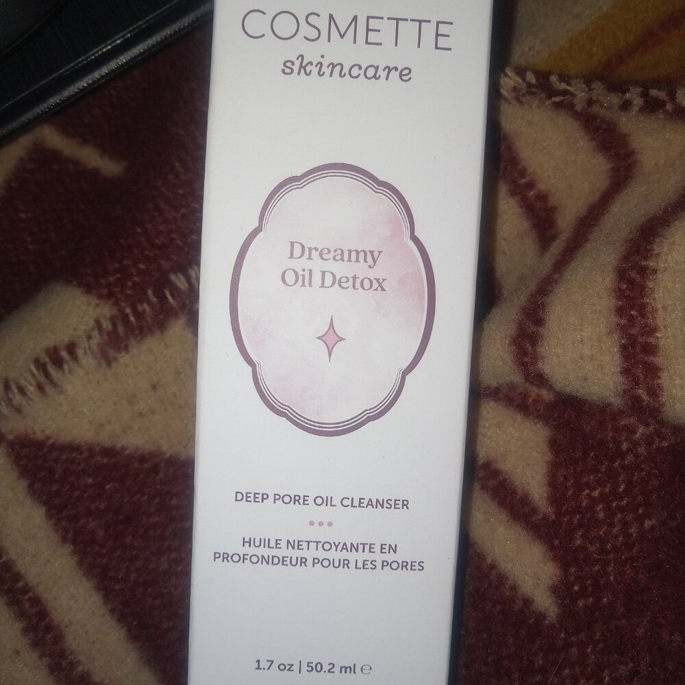 Cosmette Dreamy Oil Detox - New in Box 1.7oz/50.2 ml